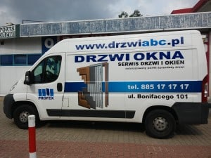 Zacięte drzwi, pogotowie dierre i atry Warszawa Wilanów, Bemowo, Gocław, Praga